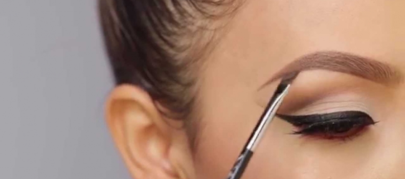 3 Ways to Instantly Lift Your Brows